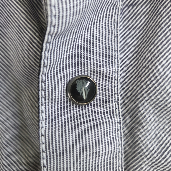 Roar Enough Excuses Men's Gray and Black Casual Button-Down Shirt Size L - Picture 12 of 15